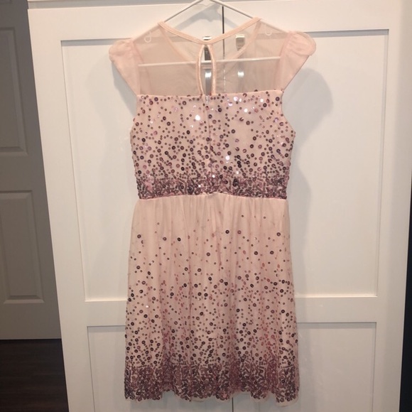 Delia’s sequins dress - Picture 2 of 4